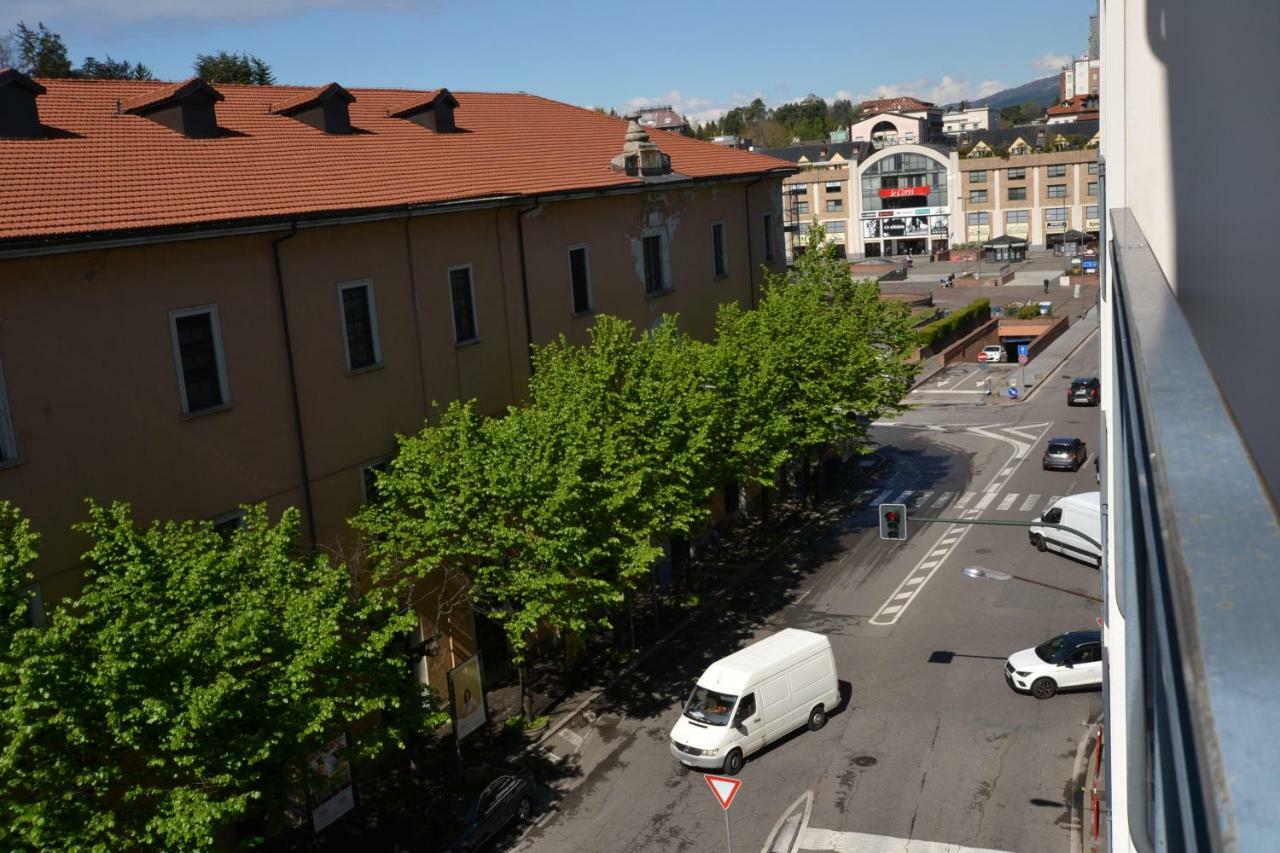Magenta Apartment Varese Eksteriør billede